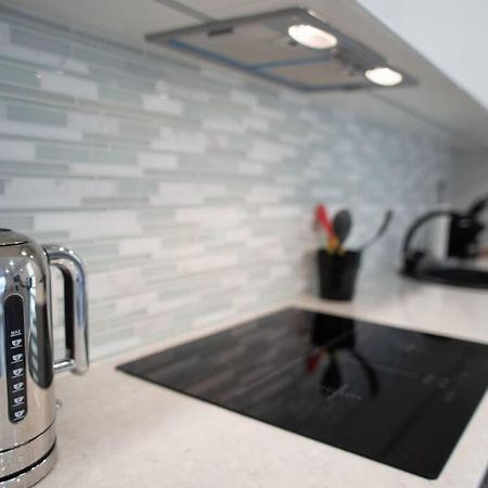 Luxurious Oak Park Apartment By Polo Apartments Каунас Экстерьер фото